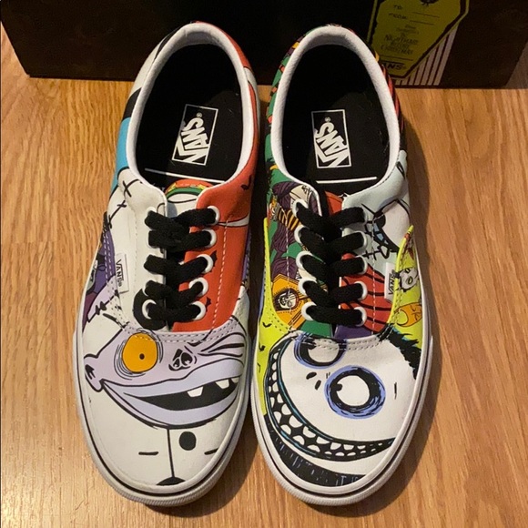 **SOLD** Nightmare Before Christmas Vans - Picture 3 of 8